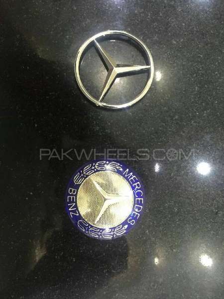 Mercedes benz streeing emblem 52mm  Image-1
