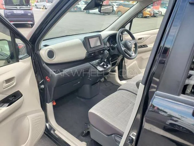 Nissan Dayz 2024 for Sale in Lahore Image-1