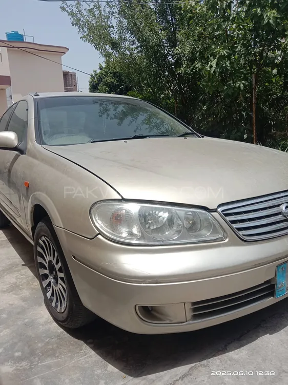 Nissan Sunny 2005 for Sale in Gujrat Image-1