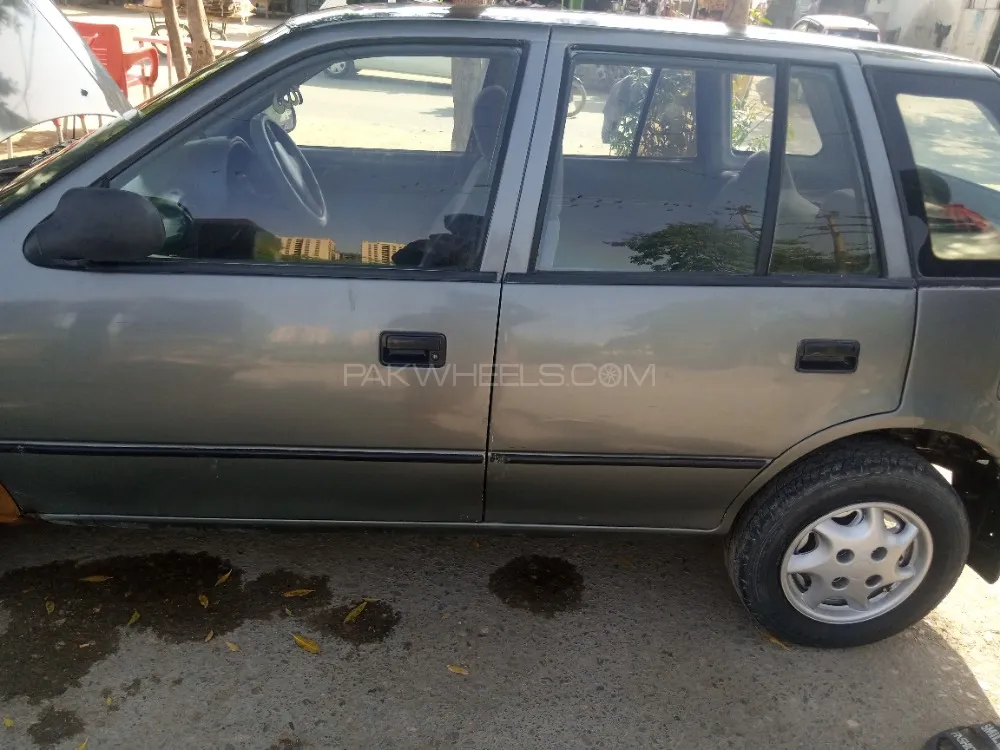 Suzuki Cultus 2001 for Sale in Karachi Image-1
