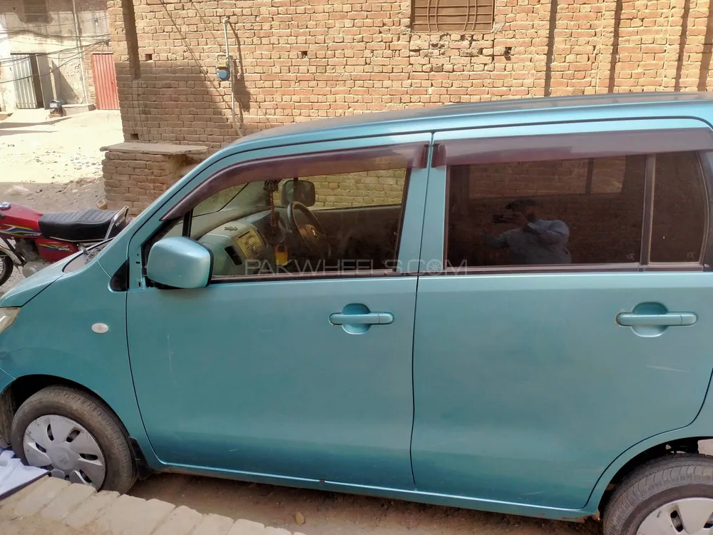 Suzuki Wagon R 2011 for Sale in Faisalabad Image-1
