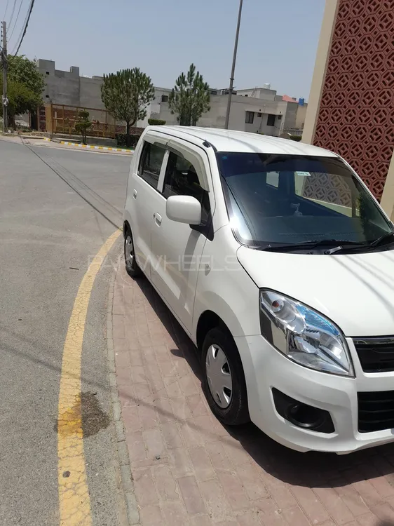Suzuki Wagon R 2017 for Sale in Lahore Image-1