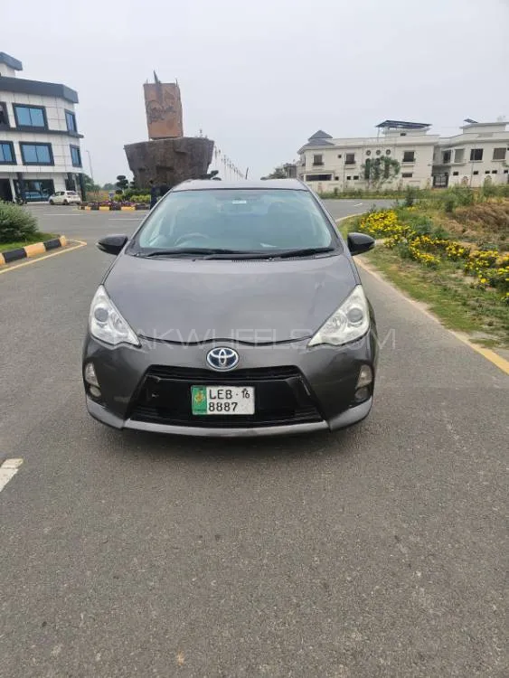Toyota Aqua 2012 for Sale in Daska Image-1