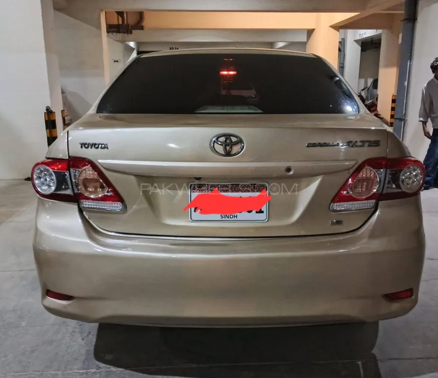 Toyota Corolla 2011 for Sale in Karachi Image-1
