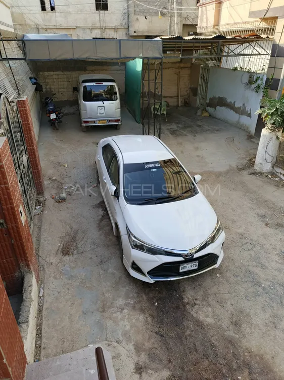 Toyota Corolla 2020 for Sale in Karachi Image-1