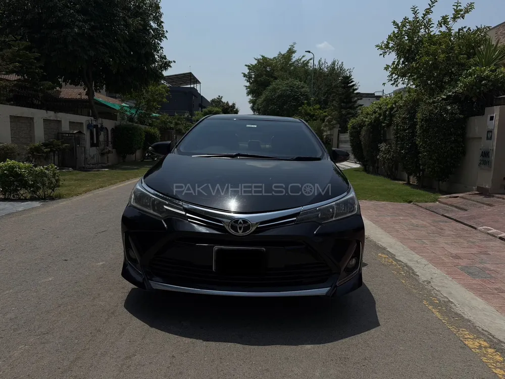Toyota Corolla 2017 for Sale in Gujrat Image-1