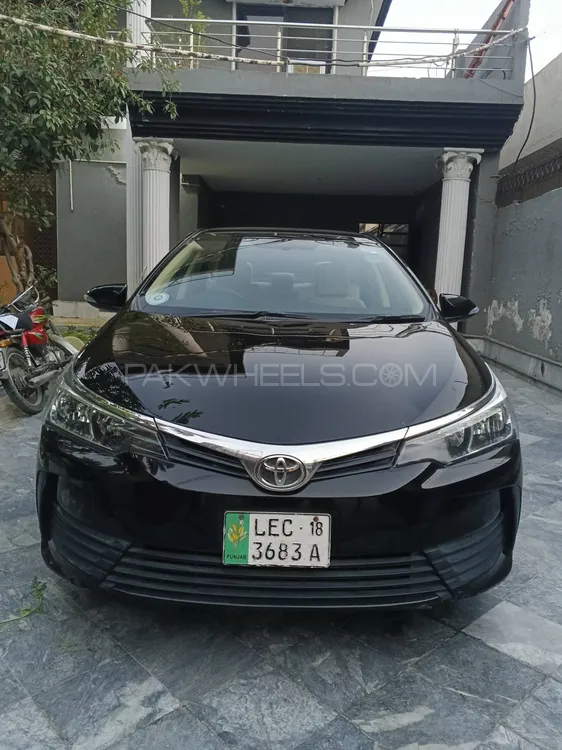 Toyota Corolla 2018 for Sale in Lahore Image-1