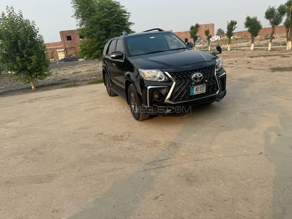 Toyota Fortuner 2013 for Sale in Faisalabad Image-1