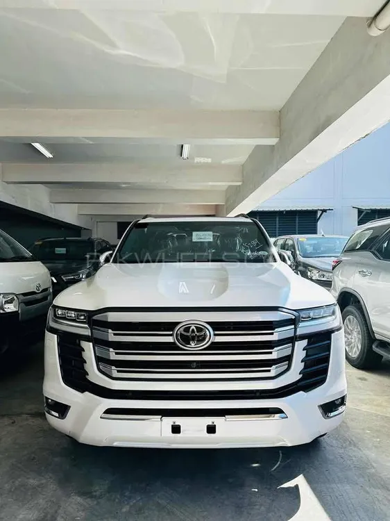 Toyota Land Cruiser 2025 for Sale in Karachi Image-1