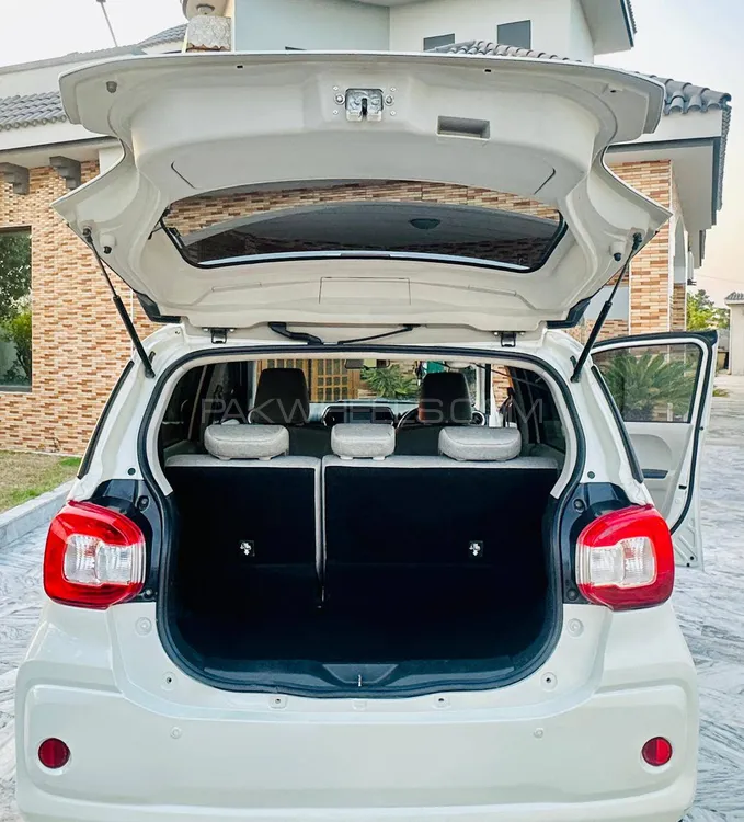 Toyota Passo 2018 for Sale in Peshawar Image-1
