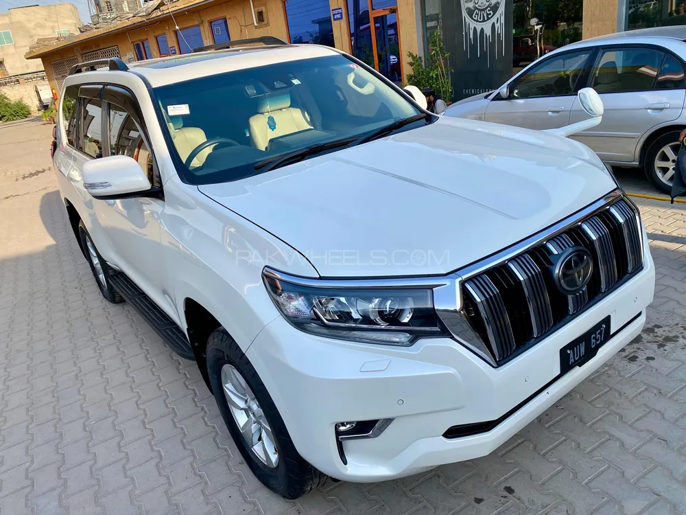 Toyota Prado 2019 for Sale in Islamabad Image-1