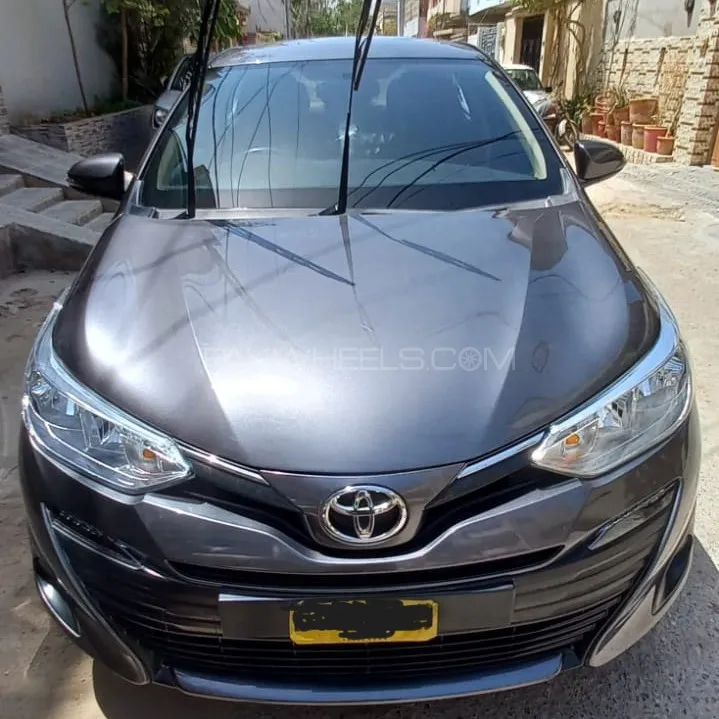 Toyota Yaris Sedan 2022 for Sale in Karachi Image-1