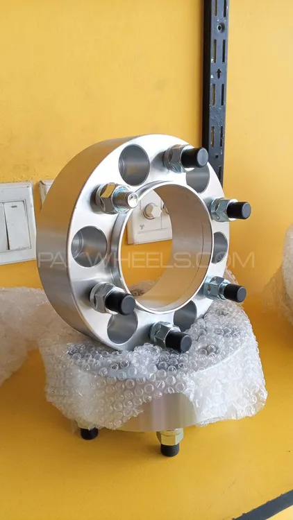 Wheel spacers Hub centric 6x139 45mm Image-1