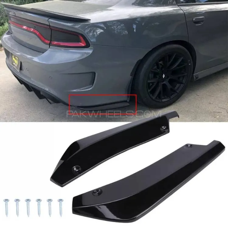 Car Rear Bumper Splitter - Simple Universal Image-1