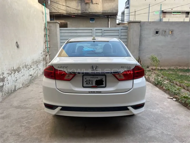 Honda City 2024 for Sale in Sialkot Image-1