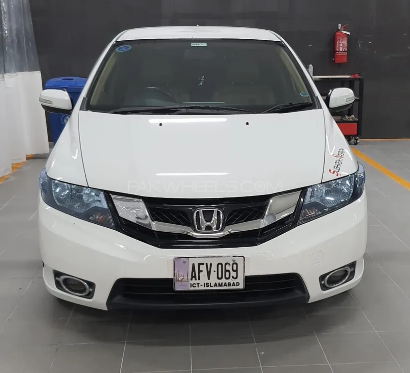 Honda City 2018 for Sale in Islamabad Image-1