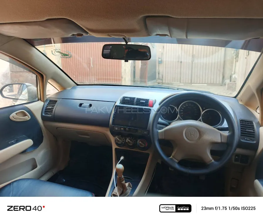 Honda City 2005 for Sale in Bahawalpur Image-1