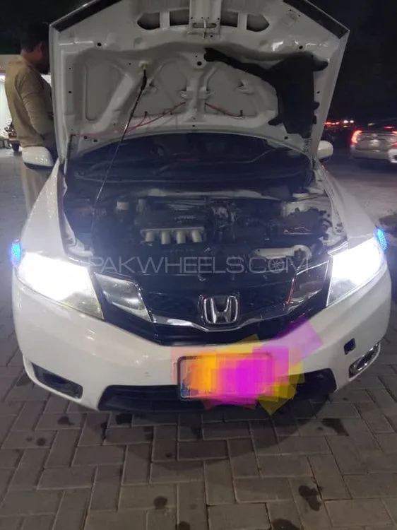 Honda City 2010 for Sale in Islamabad Image-1