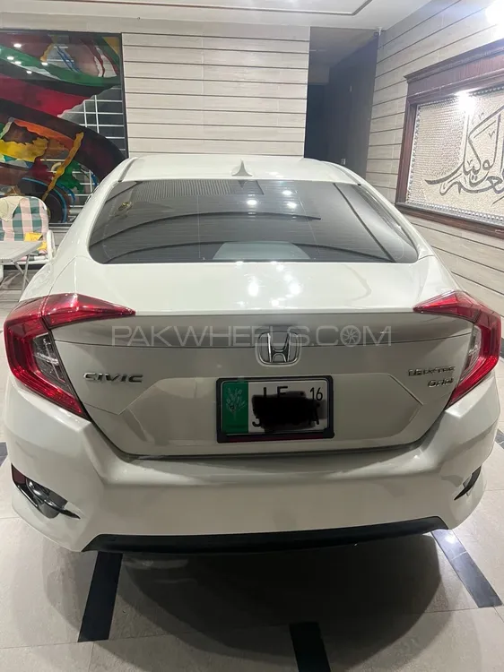 Honda Civic 2016 for Sale in Faisalabad Image-1