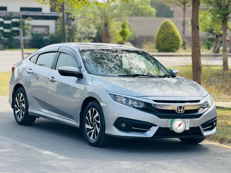 Honda Civic 2017 for Sale in Faisalabad Image-1