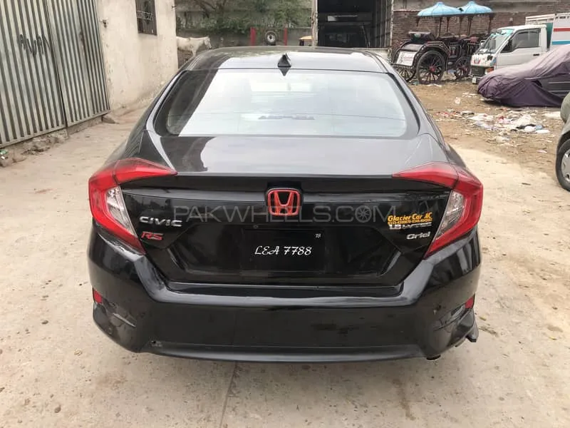 Honda Civic 2018 for Sale in Lahore Image-1