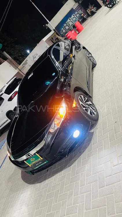 Honda Civic 2018 for Sale in Multan Image-1