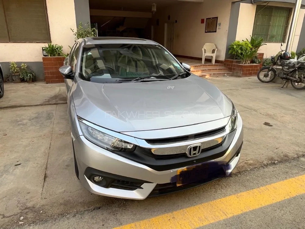 Honda Civic 2020 for Sale in Karachi Image-1