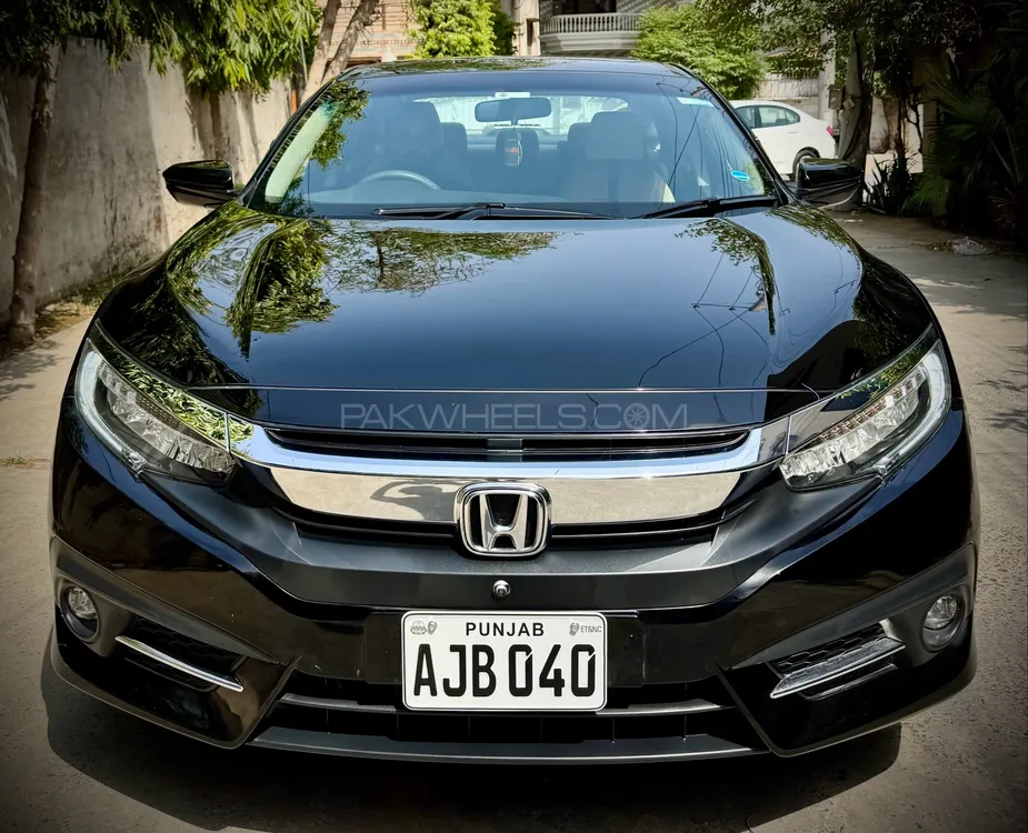 Honda Civic 2021 for Sale in Lahore Image-1