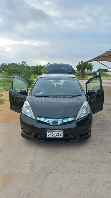 Honda Fit 2012 for Sale in Karachi Image-1