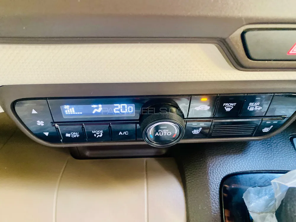 Honda N Wgn 2022 for Sale in Karachi Honda N Wgn 2022 for Sale in Karachi Image-9