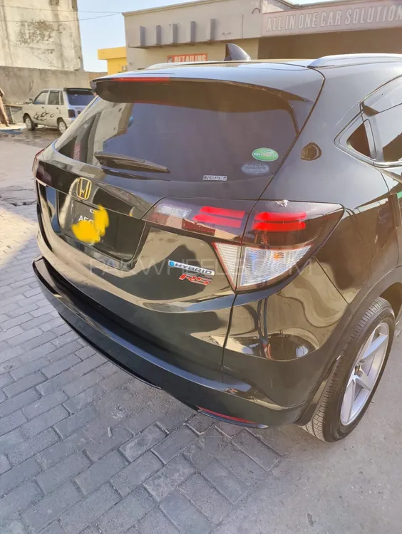 Honda Vezel 2014 for Sale in Islamabad Image-1