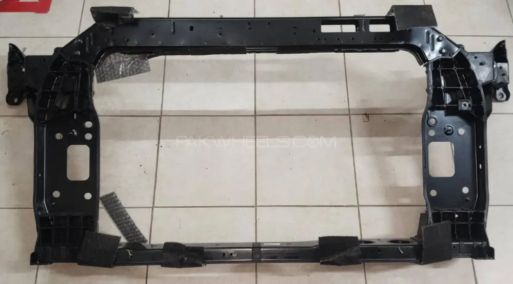Kia Sportage Bulkhead/CARRIER ASSY (64101D9000) Image-1