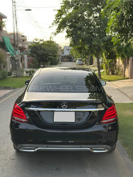 Mercedes Benz C Class 2016 for Sale in Lahore Image-1
