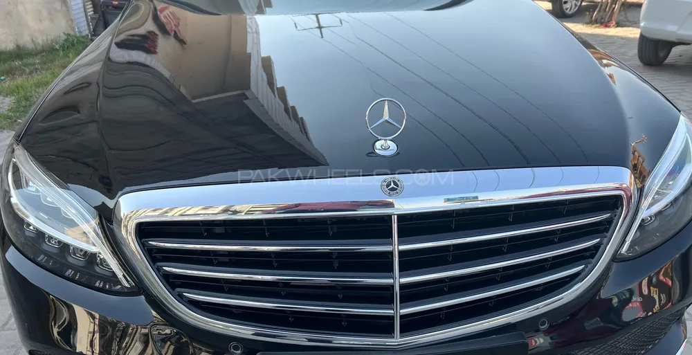 Mercedes Benz C Class 2019 for Sale in Lahore Image-1