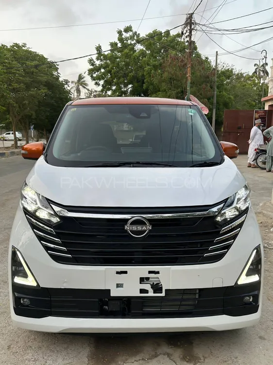 Nissan Dayz 2023 for Sale in Karachi Image-1