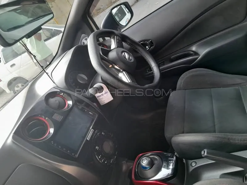 Nissan Note 2017 for Sale in Sialkot Image-1