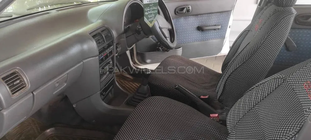 Suzuki Cultus 2004 for Sale in Faisalabad Image-1