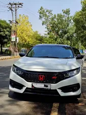 Honda Civic Oriel 1.8 i-VTEC CVT 2017 for Sale