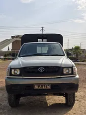 Toyota Hilux Double Cab 2002 for Sale