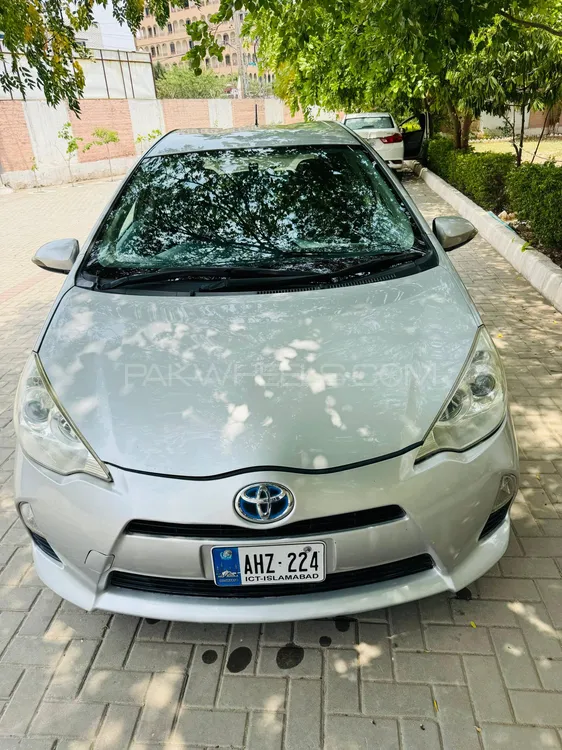 Toyota Aqua 2012 for Sale in Islamabad Image-1