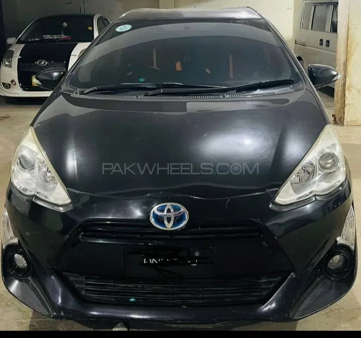 Toyota Aqua 2015 for Sale in Karachi Image-1