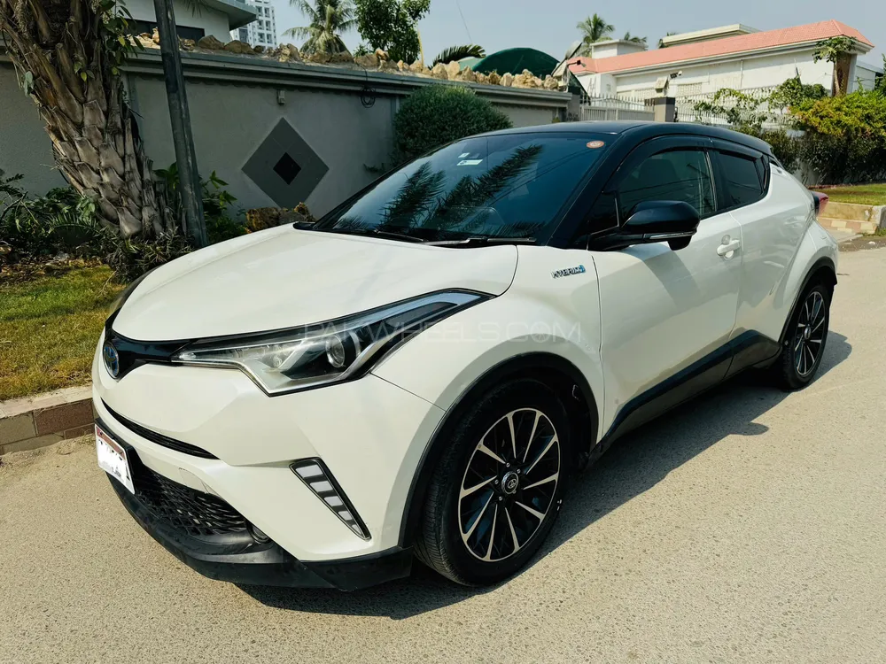 Toyota C-HR 2017 for Sale in Karachi Image-1