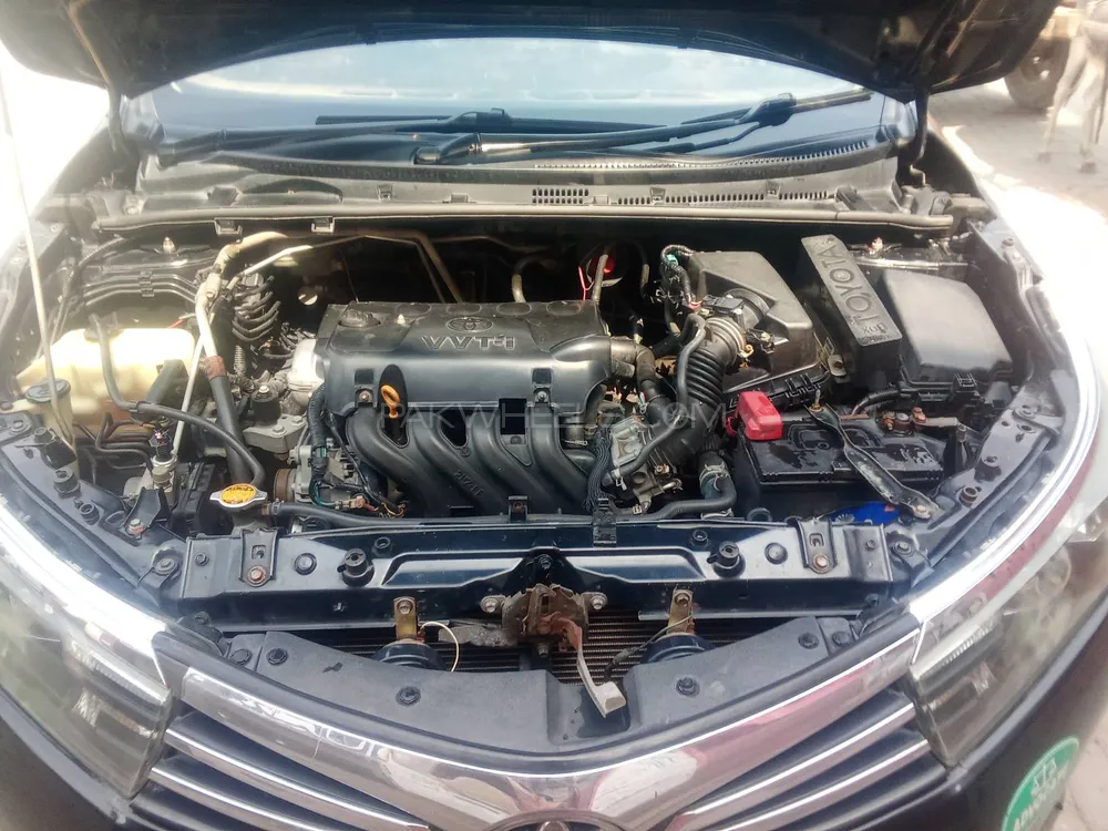 Toyota Corolla 2015 for Sale in Raiwind Image-1