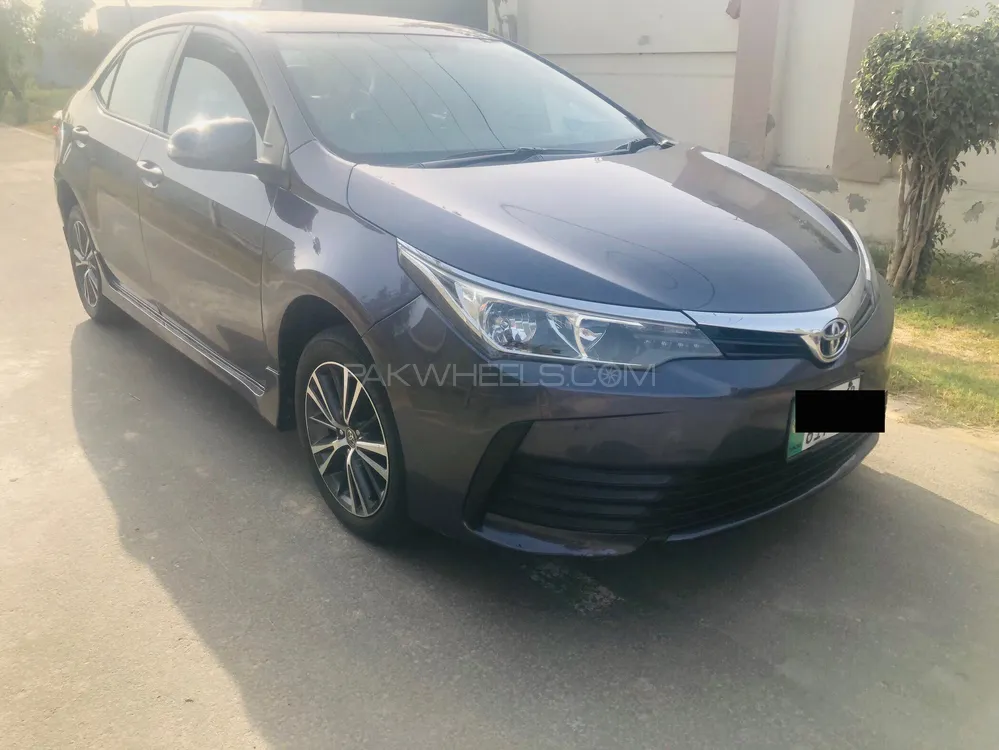Toyota Corolla 2018 for Sale in Lahore Image-1
