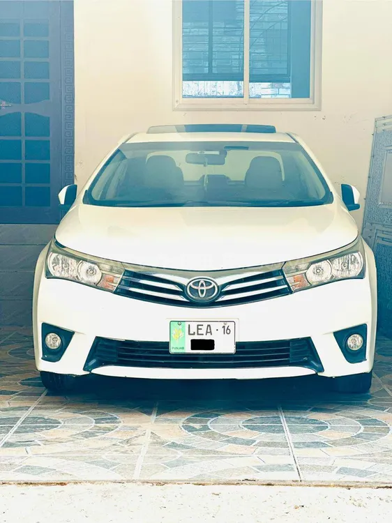 Toyota Corolla 2016 for Sale in Gujrat Image-1