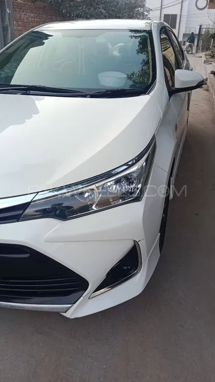 Toyota Corolla 2021 for Sale in Faisalabad Image-1