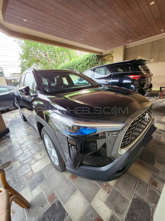 Toyota Corolla Cross 2024 for Sale in Lahore Image-1