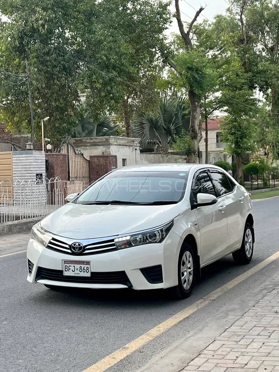 Toyota Corolla 2016 for Sale in Bhakkar Image-1