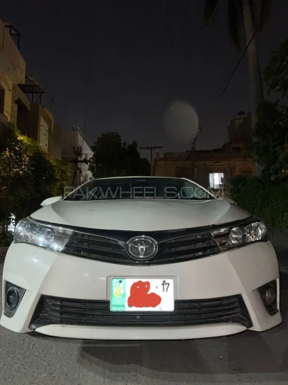 Toyota Corolla 2017 for Sale in Lahore Image-1