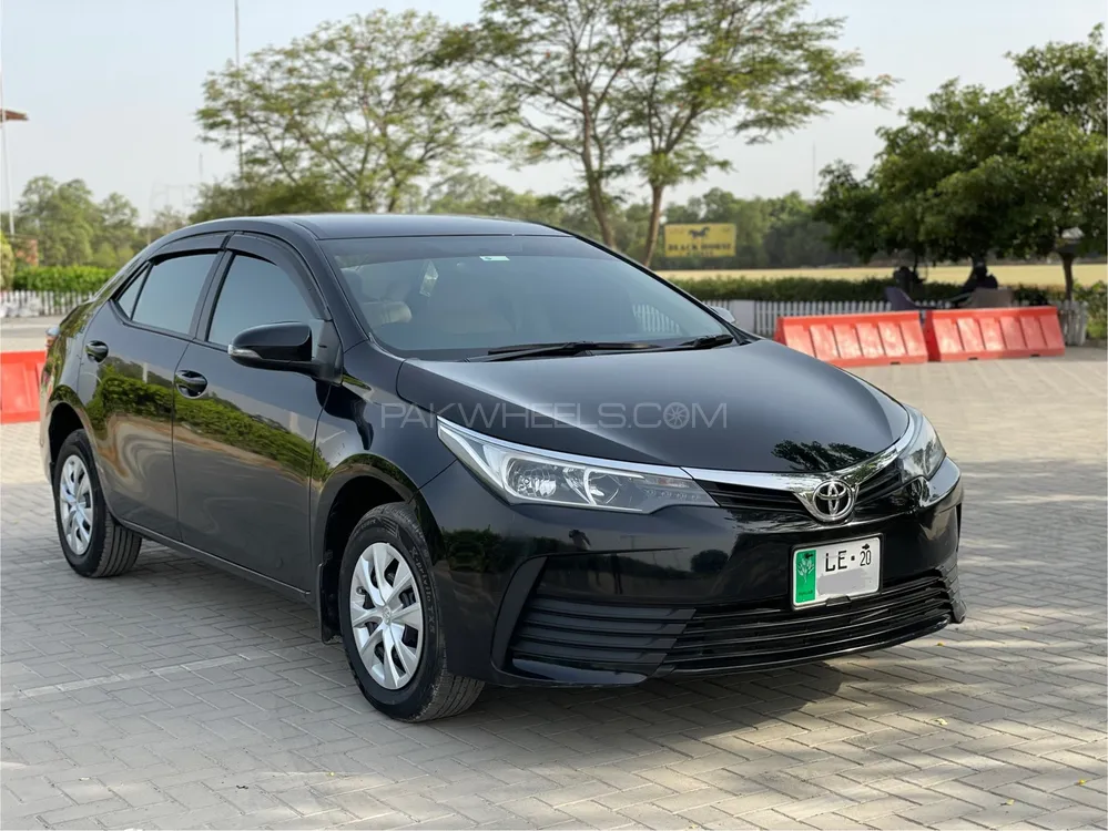 Toyota Corolla 2019 for Sale in Lahore Image-1